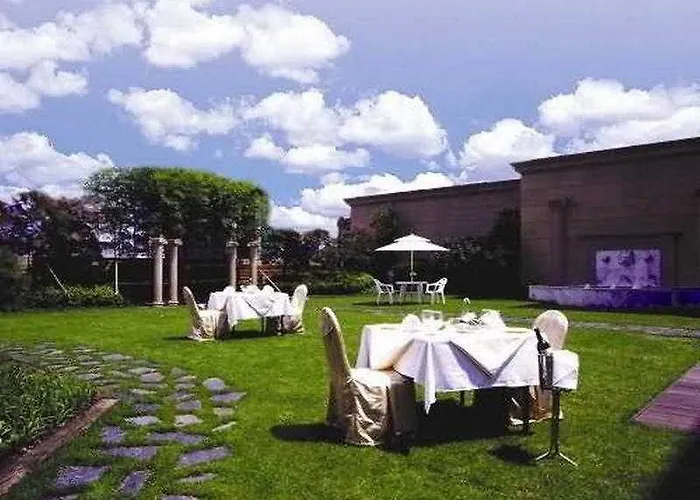 Prima Hotel